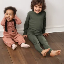 Base Tee LS, Long Sleeve T-Shirt - Hunter -marmar copenhagen shop MarMar NOOS22 09 0408 high sRGB 60e18f00 f6ea 4f3f 99bc 574c7000b205